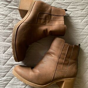 American Exchange Brown Heeled Boots with Elastic Panels